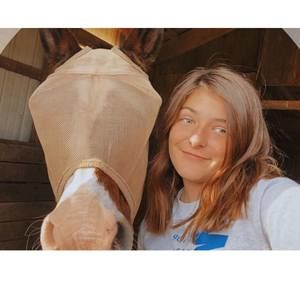 Meet your Posher, Ellie